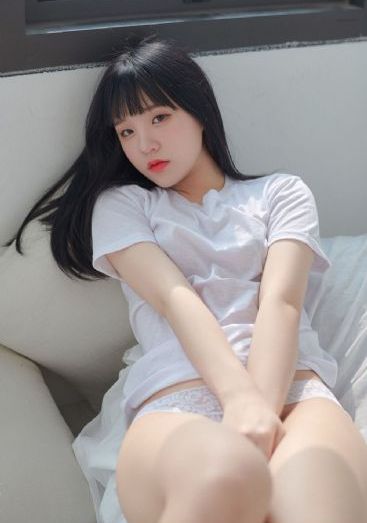 99亚洲欧美另类久久久精品_BDBD在线观看