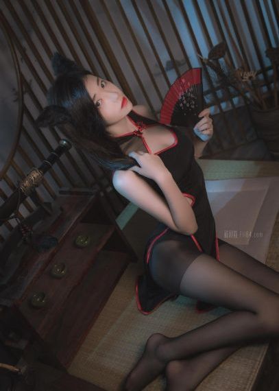久久久久久久成人精品小说_蓝光超清在线观看