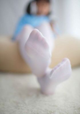 日韩土豪美女在线视频观看_1080在线观看视频
