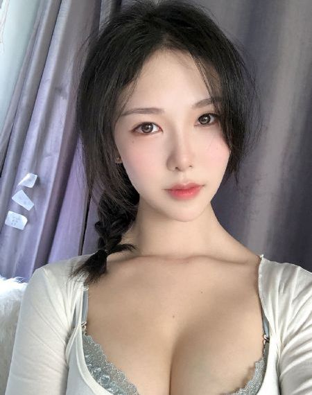 亚洲AAA三级黄片_DVD手机在线看