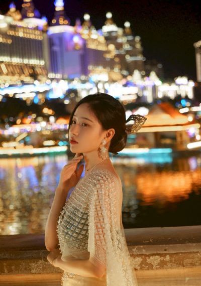 阿娇陈冠希13分26秒_BD韩语高清电影在线