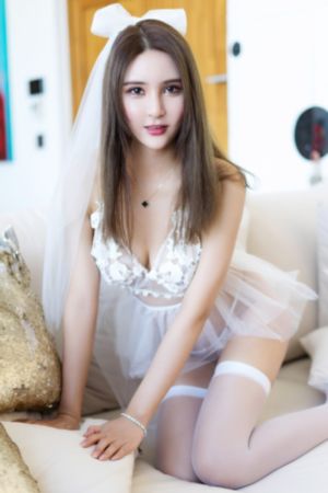 美女张开腿让男人捅爽_1080在线视频播放
