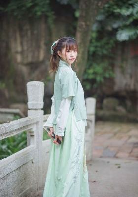 国产黑色精品视频_普通话在线观看