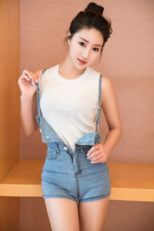印度女人又粗又硬免费视频_4K最新电影在线观看