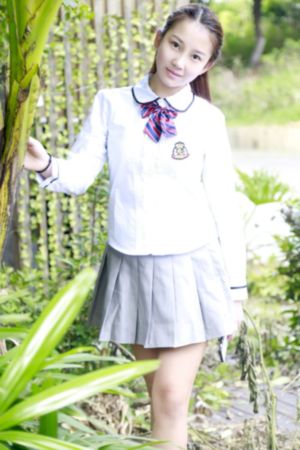 同桌上课用手指进去了好爽_HD720P欧美电影在线