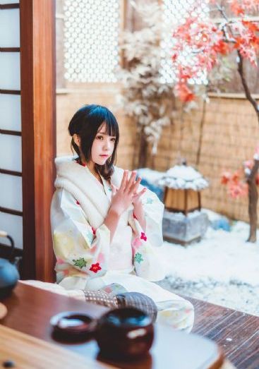 国产美女自慰_4K动漫免费观看