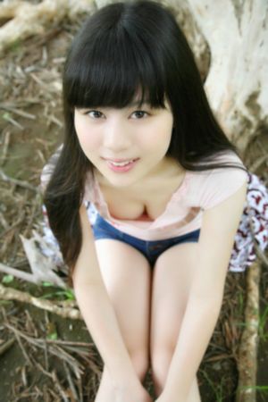 抱着娇妻让人玩3p_BD在线观看完整版