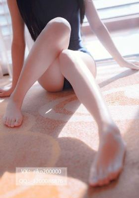 隔着内裤进去了h公交车play_720在线播放