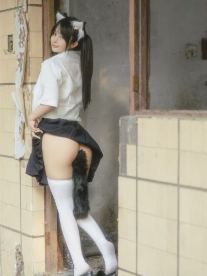 偷拍区小说区图片区另类呻吟_欧美成人在线