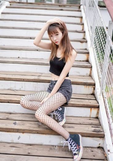 思热99视频在线精品_英文版字幕