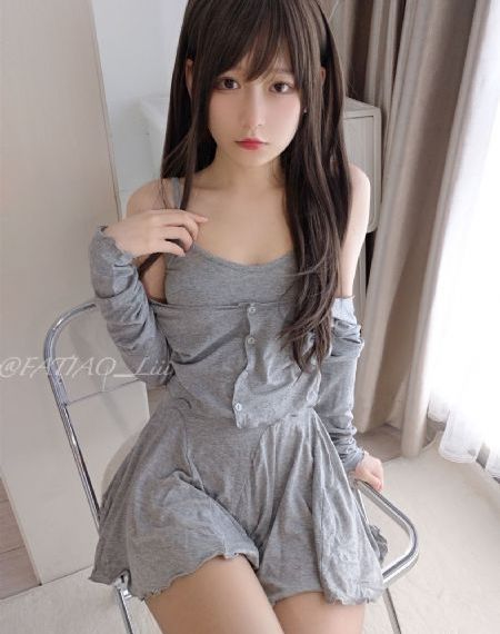 下载女生啪啪破处_4K电影免费在线