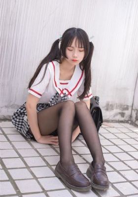 国产成人愉拍精品久久_HD完整版观看
