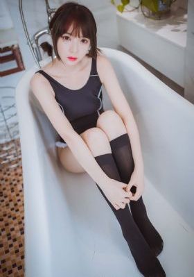美女露出粉嫩尿囗让男人桶_国产剧超清在线观看